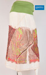 Jupe blanche en lin avec applications et imprimé – Image 2