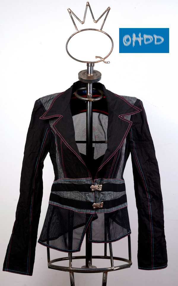 06SOH5634_A Veste noire en coton avec imprimé – Image 1