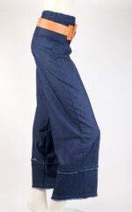 Wide-leg stretch denim pants with leather belt - Image 2