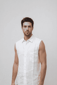 Chemise blanche pour homme sans manches en lin avec broderie