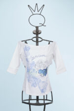 White embroidered T-shirt.