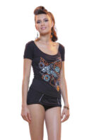 T-shirt ricamata con applicazioni