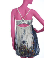 Abito corto di seta con stampa esclusiva - immagine 4