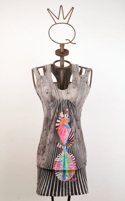 Short stretch jersey dress with ‘Parrot’ print