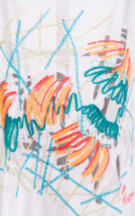 Tunica bianca in tulle ricamato monospalla - immagine 3