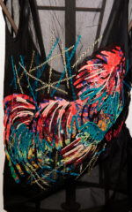 Top noir en tulle stretch avec broderie coq – Image 3