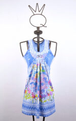 Abito corto bianco senza maniche con stampa “Cigno”