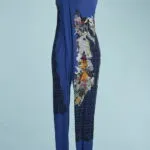Elegant sleeveless jumpsuit in blue with floral details and geometric graphics, ideal for summer events and special occasions.