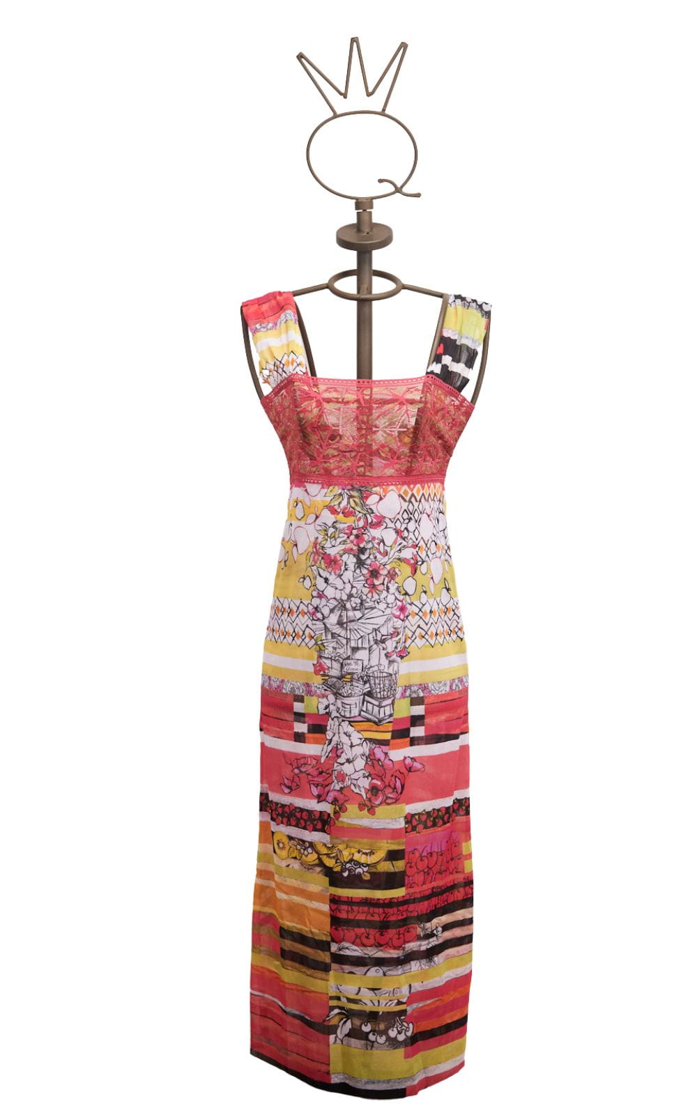 17SSNM460_a Abito colorato con motivi floreali e strisce, esposto su un manichino con una corona stilizzata in cima, ideale per la moda estiva e le occasioni speciali.