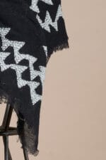 Foulard nero e bianco - immagine 2